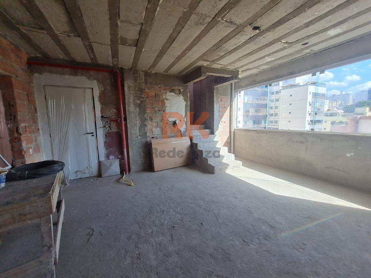 Cobertura à venda no Castelo: 