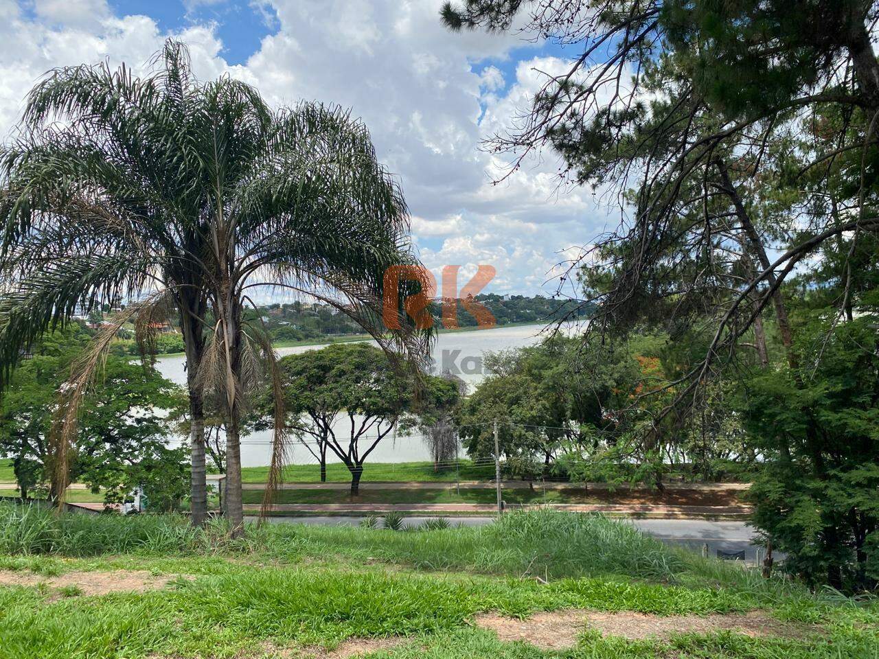 Lote à venda no Garças: 
