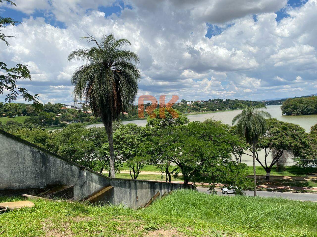 Lote à venda no Garças: 