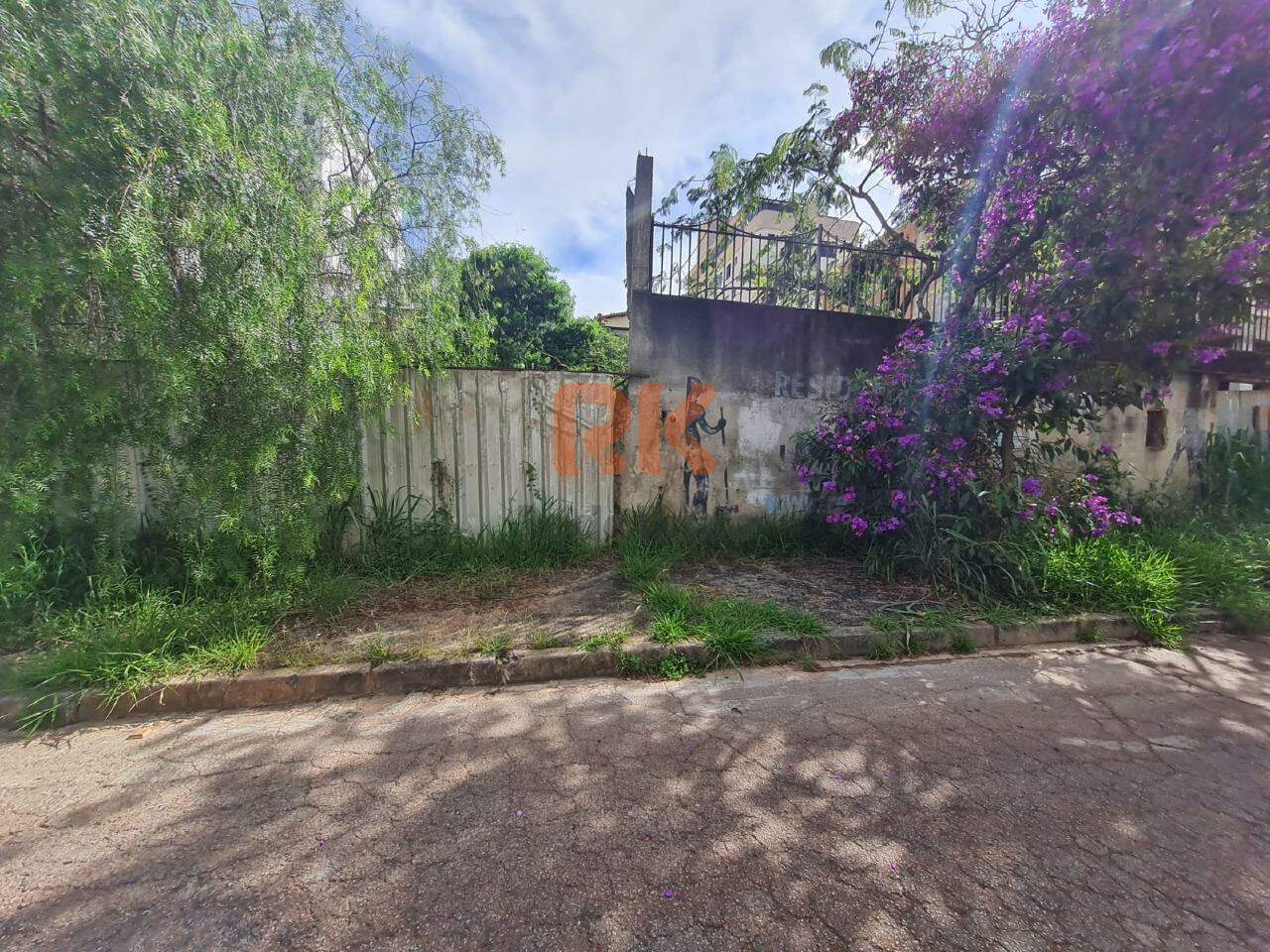 Lote à venda no Castelo: 