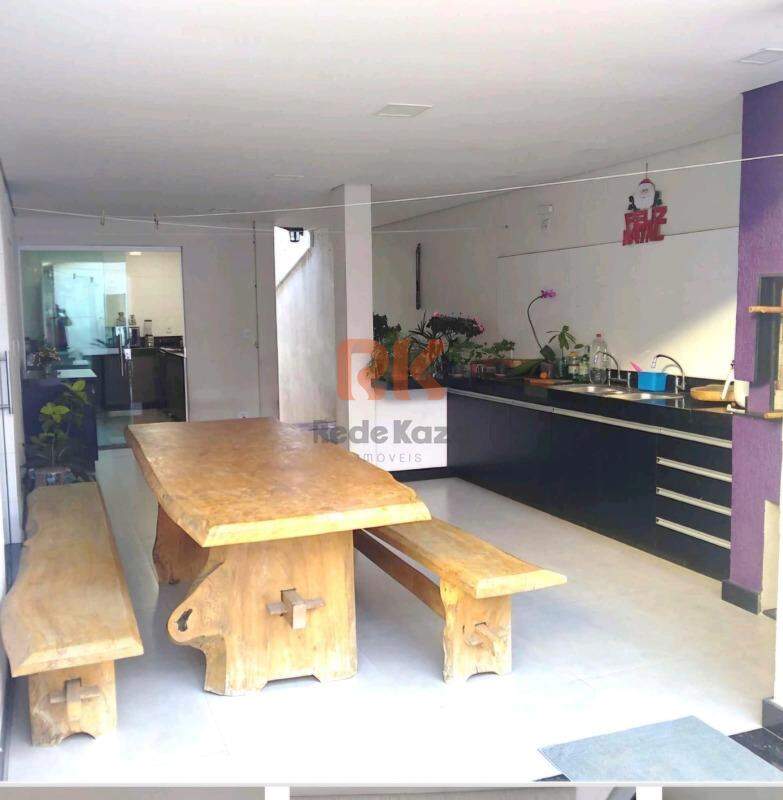 Casa à venda no Europa: 