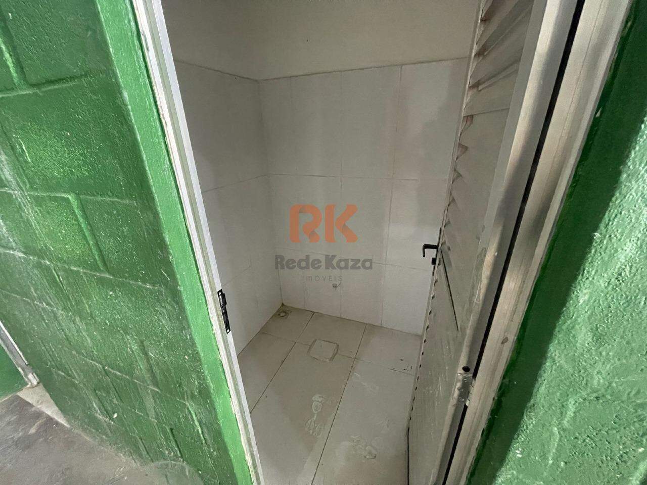 Casa comercial para aluguel no Jardim Laguna: 