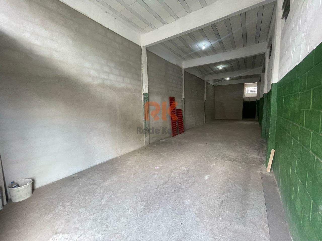 Casa comercial para aluguel no Jardim Laguna: 