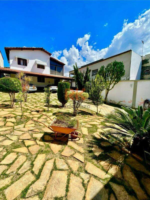 Casa à venda no Parque XangriLá: 