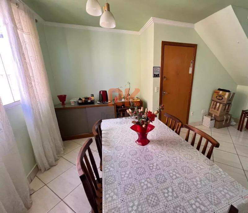 Cobertura à venda no Santa Terezinha: 