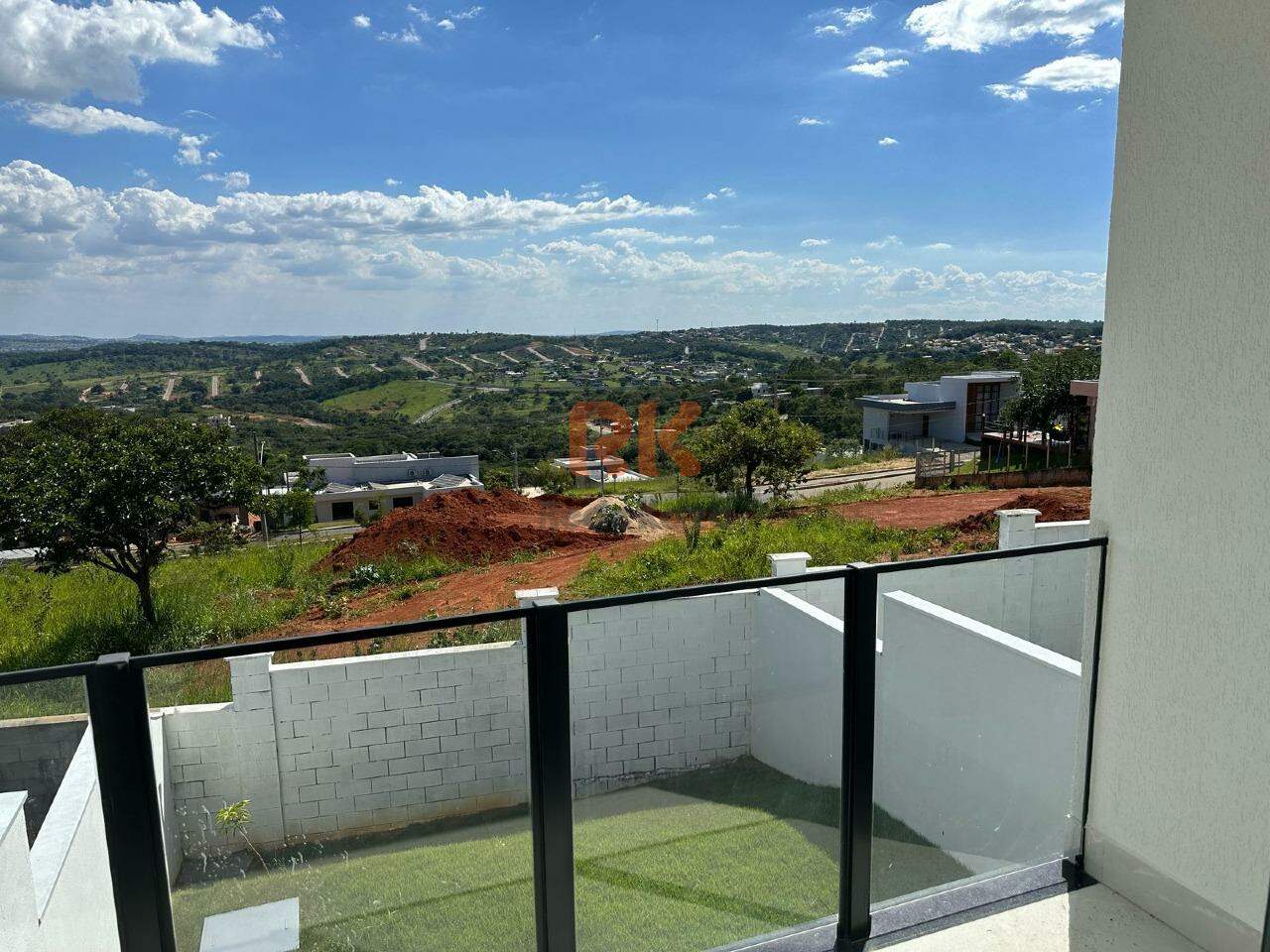 Casa geminada à venda no Novo Santos Dumont: 