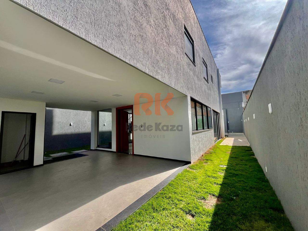 Casa à venda no Trevo: 