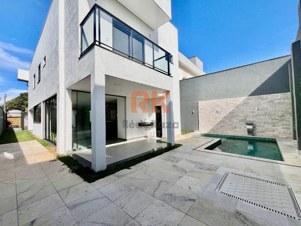 Casa à venda no Trevo: 