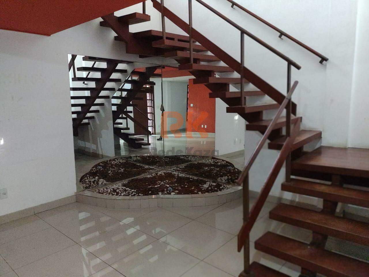 Casa para aluguel no Santa Amélia: 