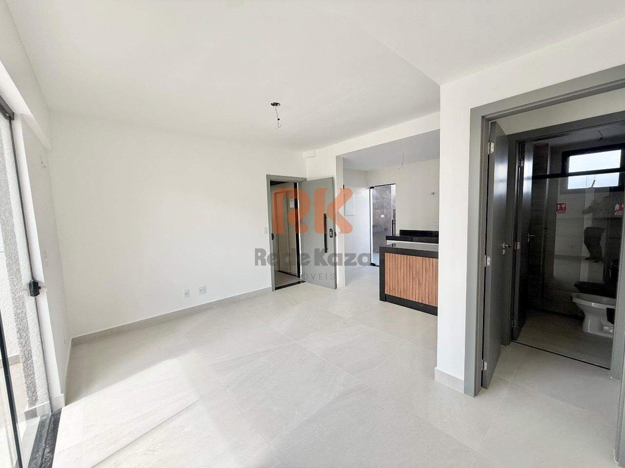 Área privativa à venda no Itapoã: 