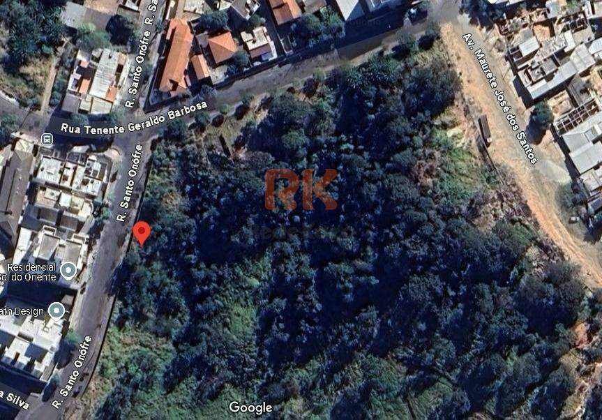 Lote à venda no Manacás: 
