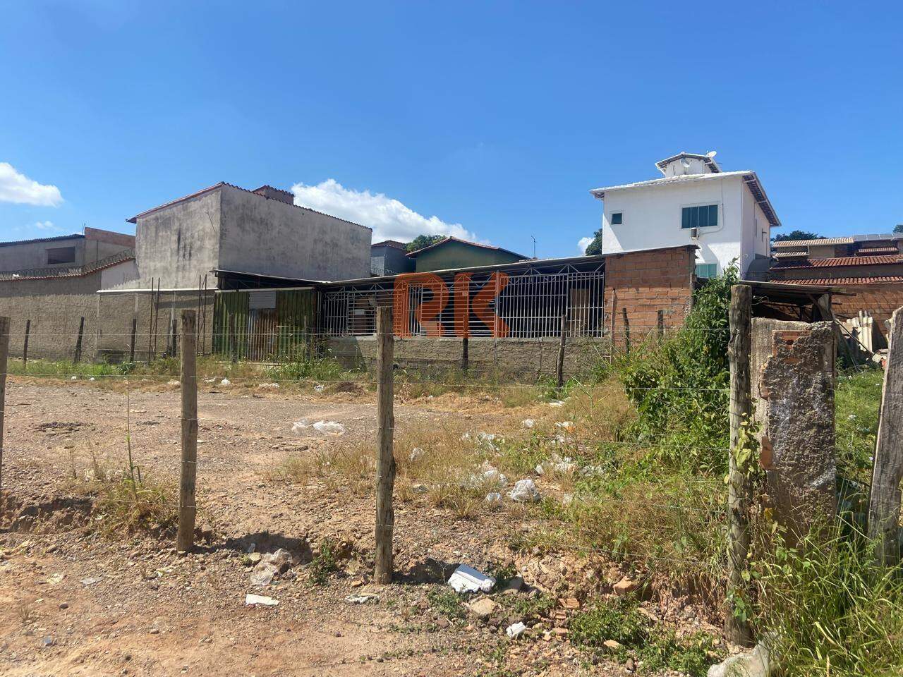 Lote à venda no Trevo: 