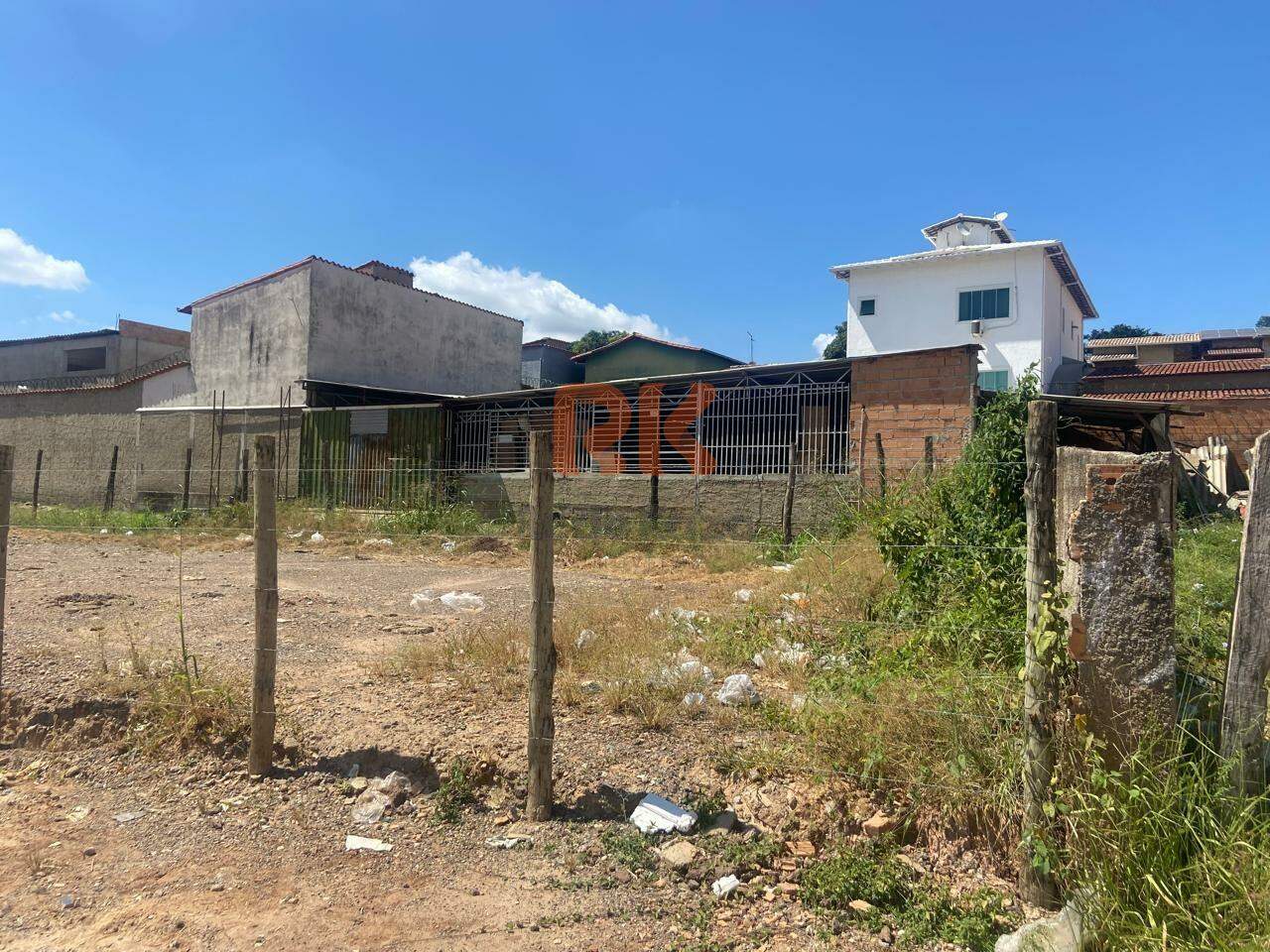 Lote à venda no Trevo: 