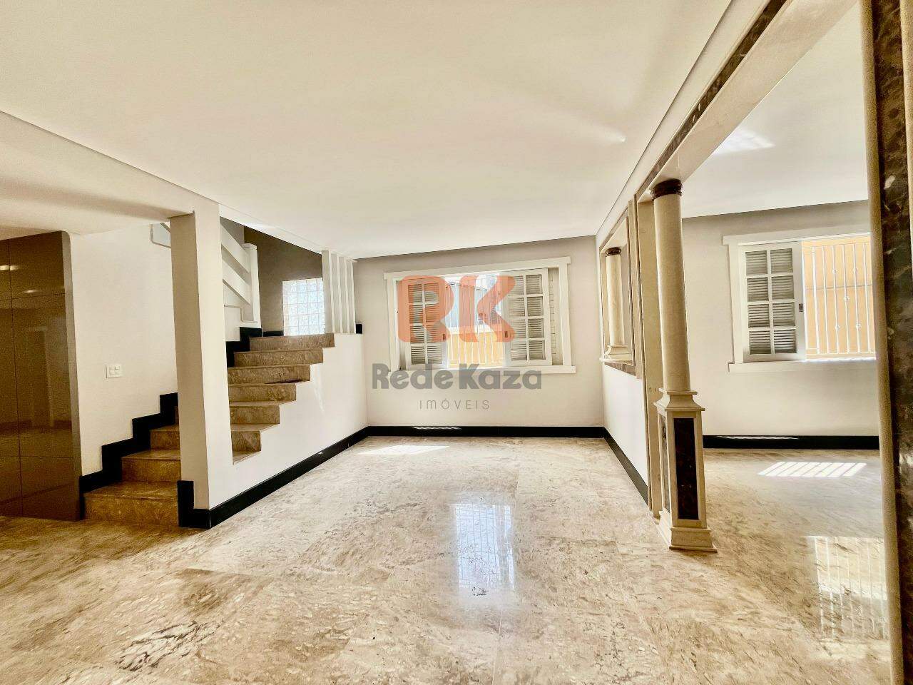 Casa à venda no Dona Clara: 