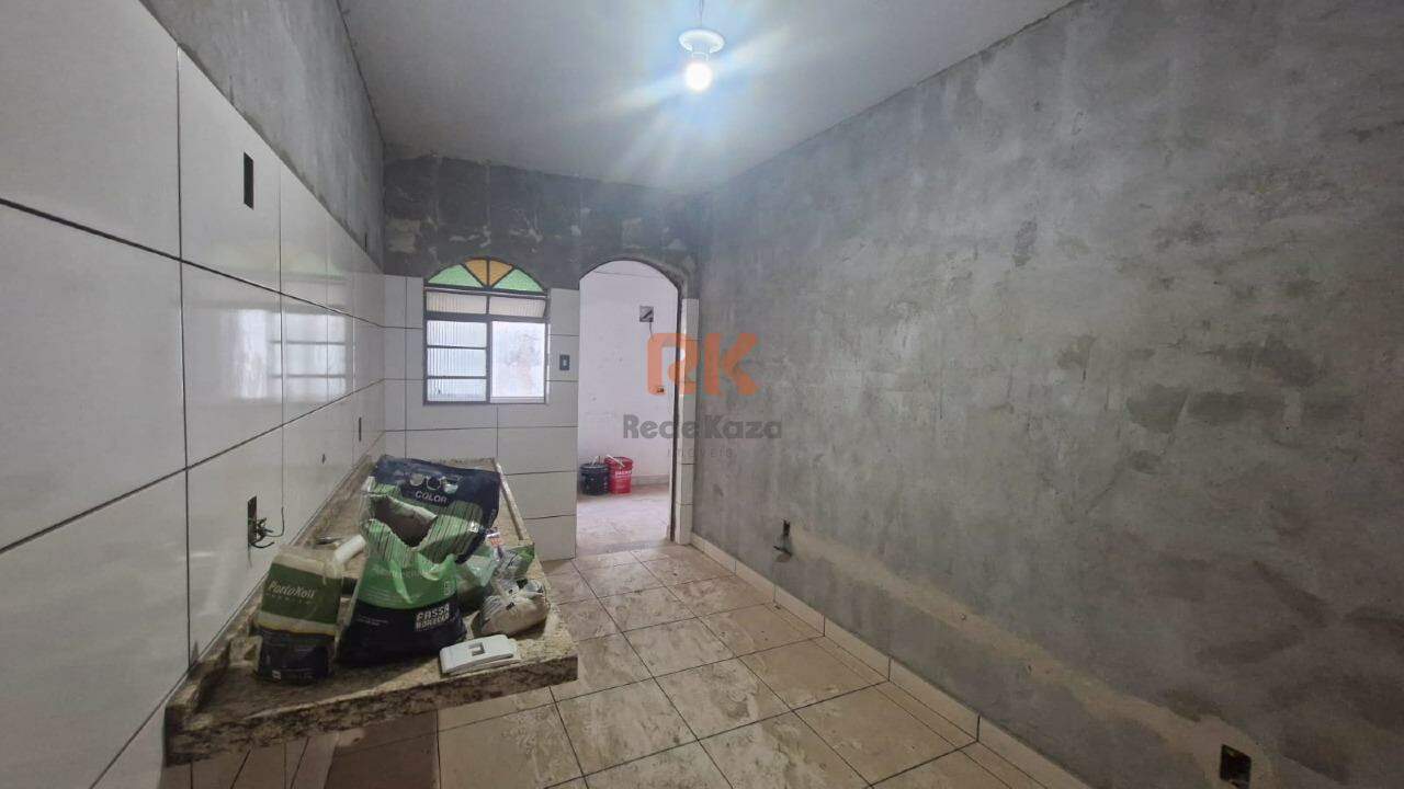 Casa geminada à venda no Novo Progresso: 