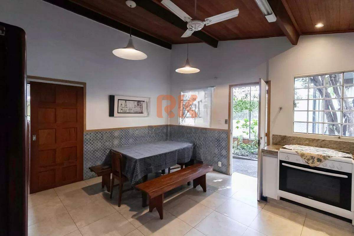 Casa à venda no Braúnas: 