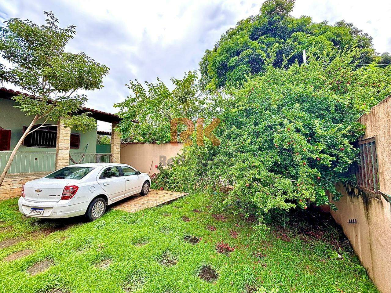 Casa à venda no Dona Clara: 