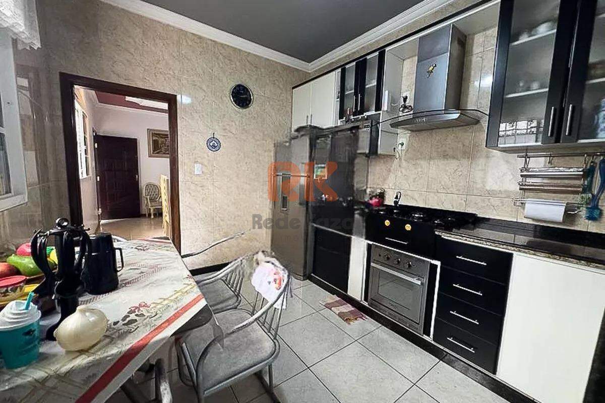 Casa à venda no Castelo: 
