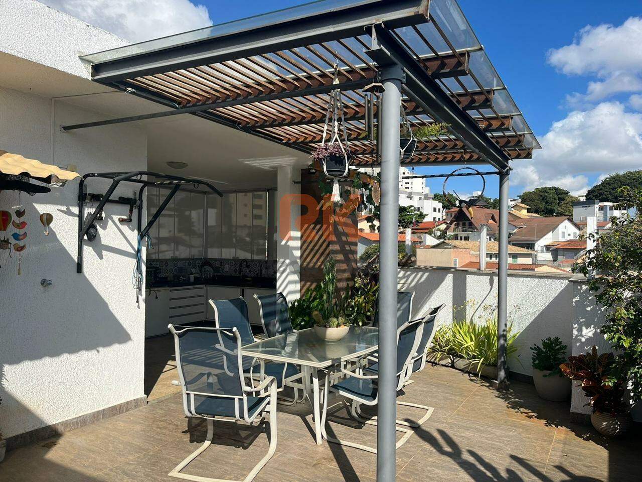 Cobertura à venda no Jaraguá: 