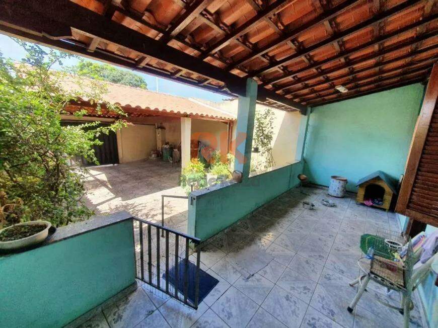 Casa à venda no Piratininga: 