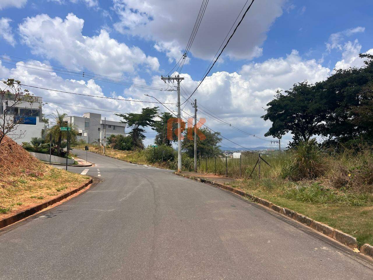 Lote à venda no Portal Do Sol: 