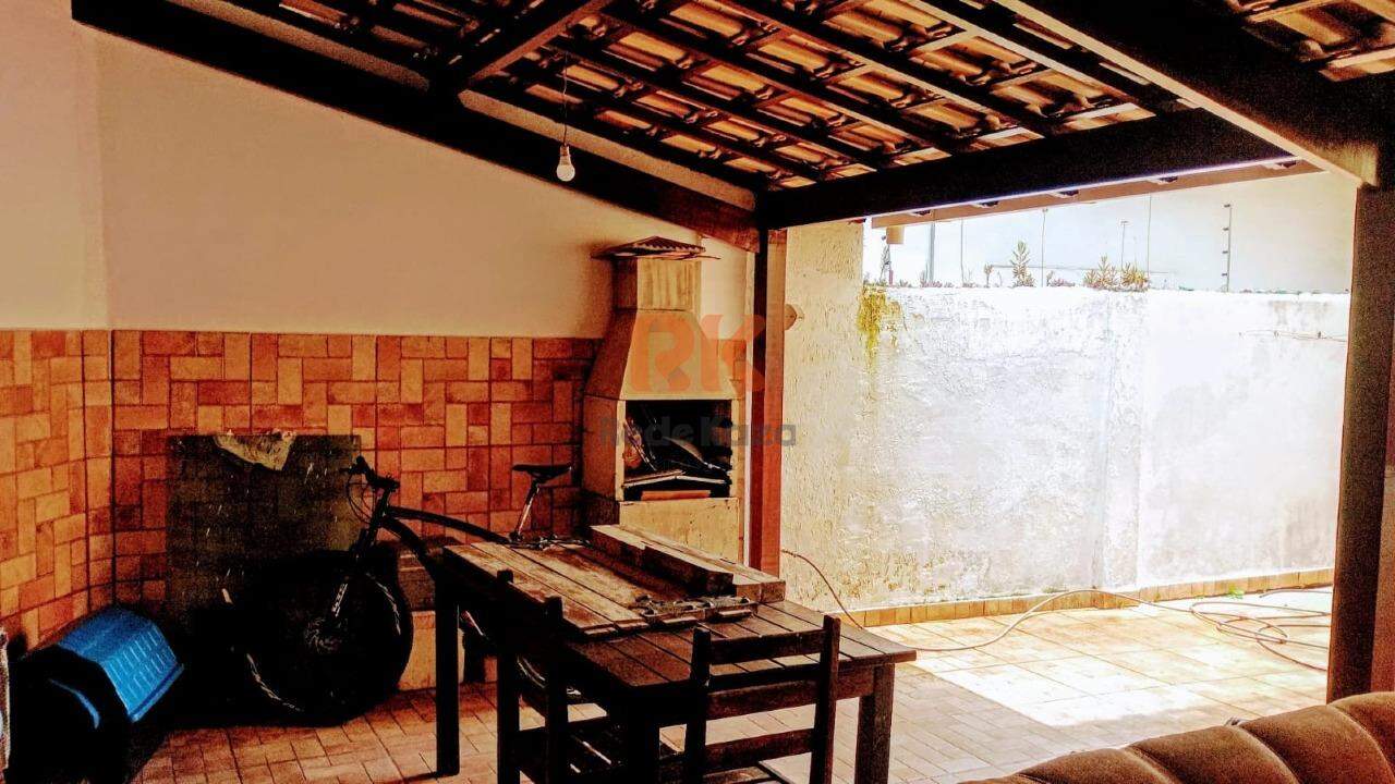 Casa à venda no Santa Amélia: 