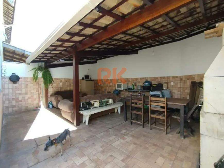 Casa à venda no Santa Amélia: 