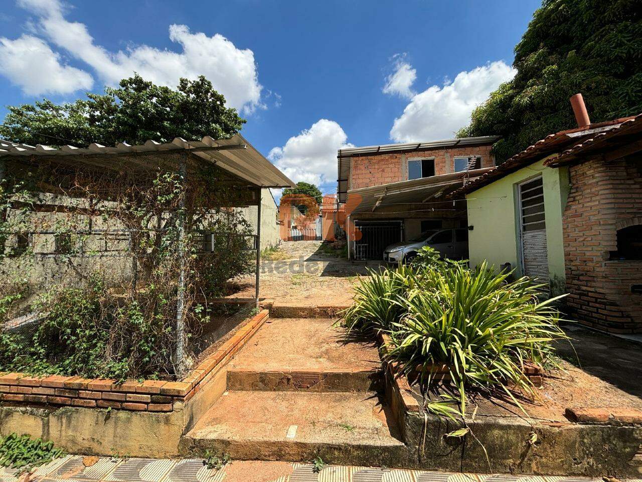 Casa à venda no Santa Terezinha: 