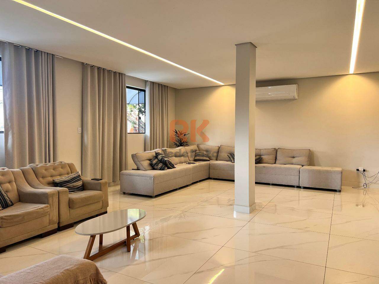Casa à venda no Cabral: 