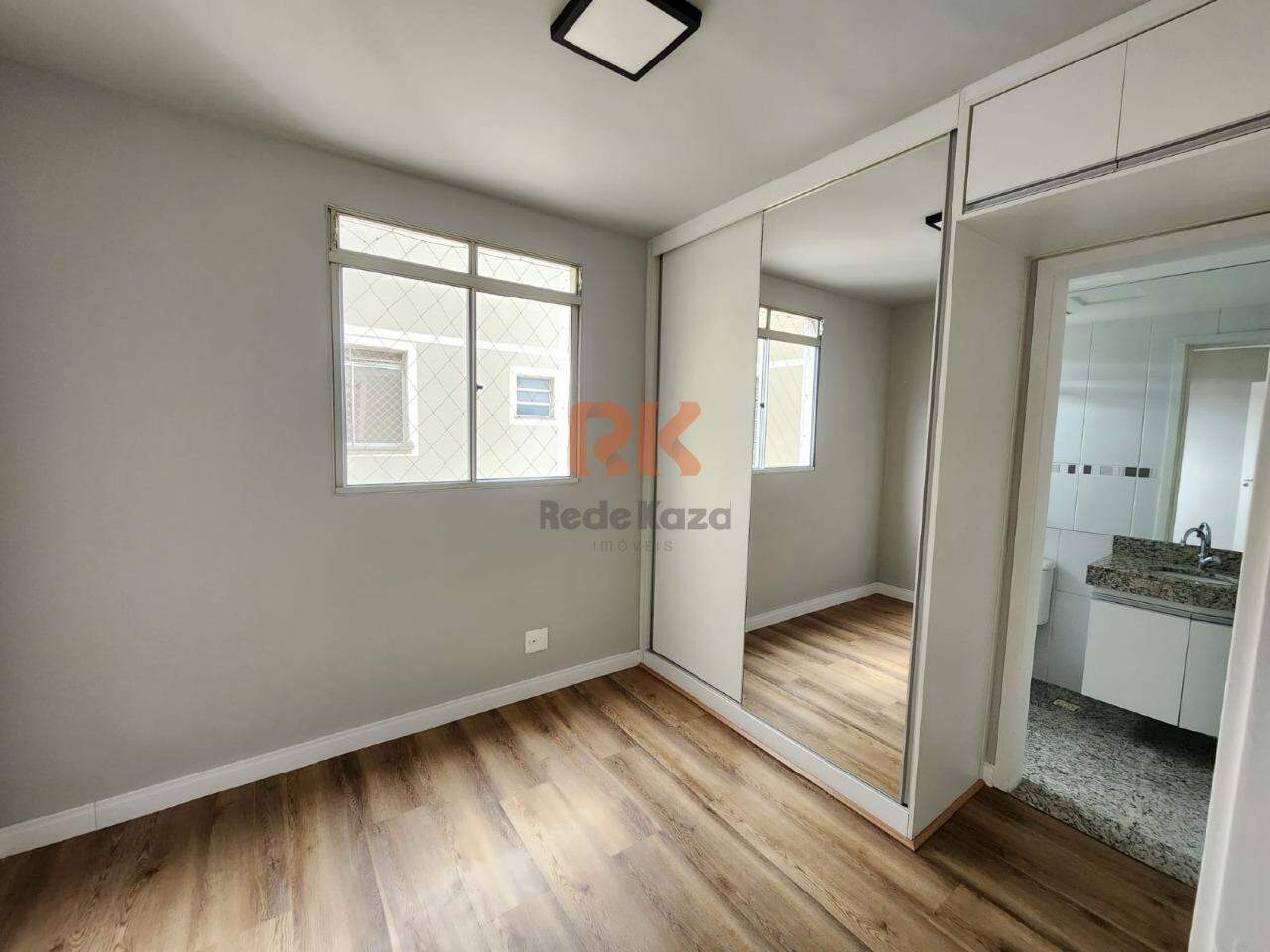 Apartamento para aluguel no Cabral: 