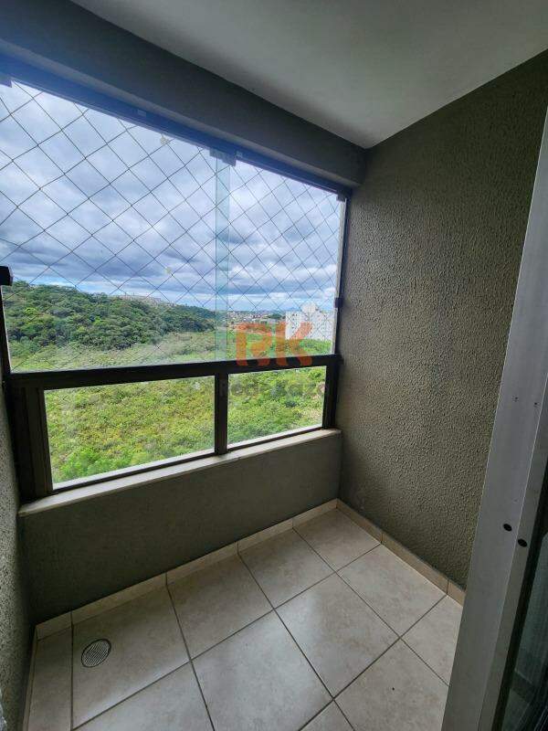 Apartamento para aluguel no Cabral: 