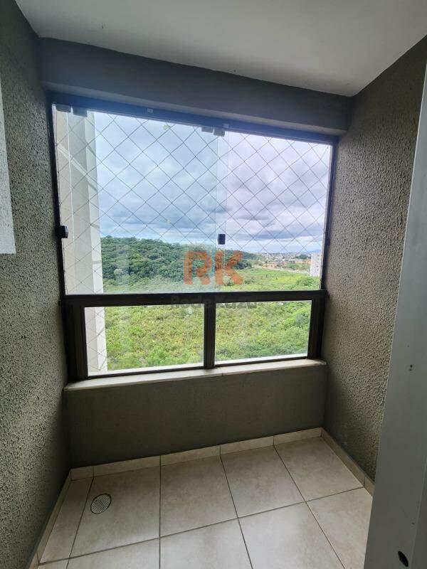 Apartamento para aluguel no Cabral: 