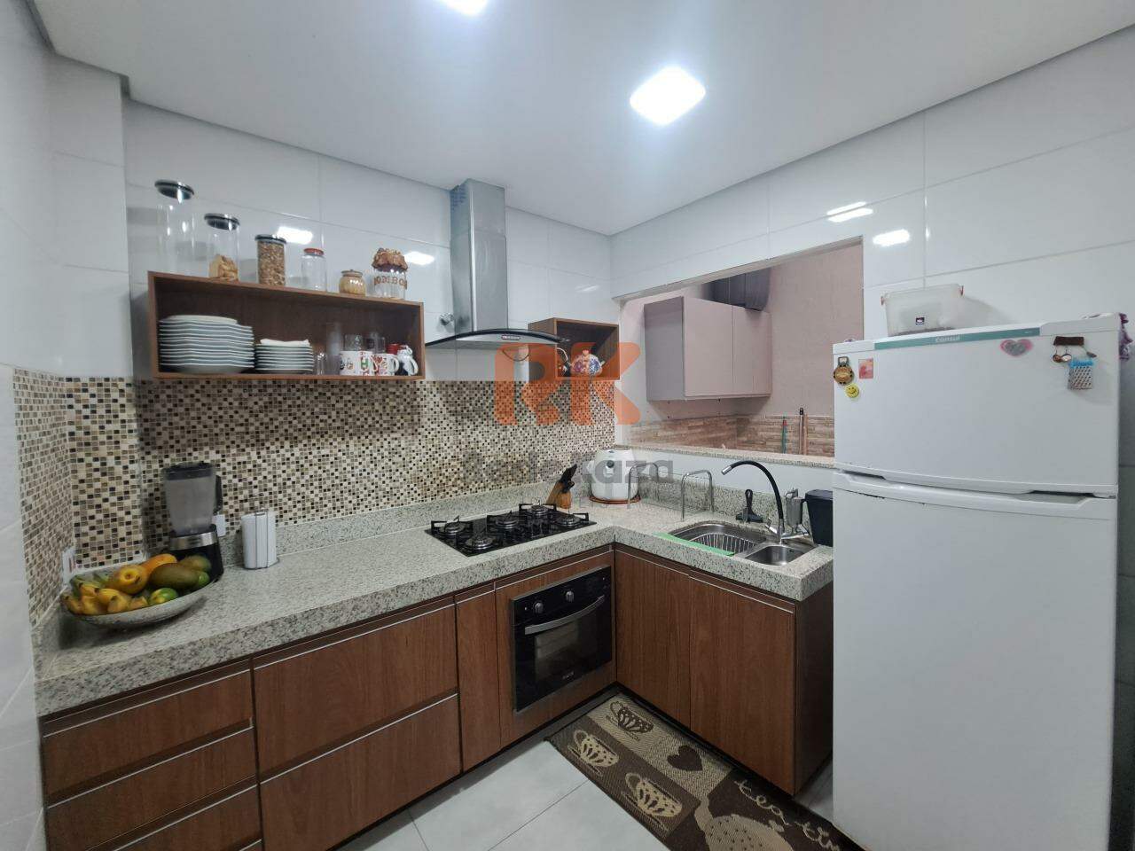 Casa à venda no Dona Clara: 