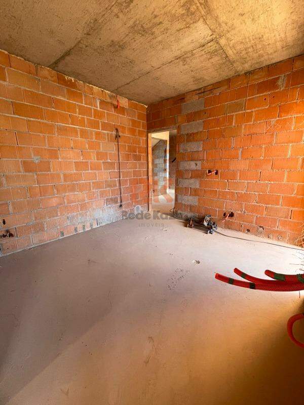 Apartamento à venda no Parque XangriLá: 
