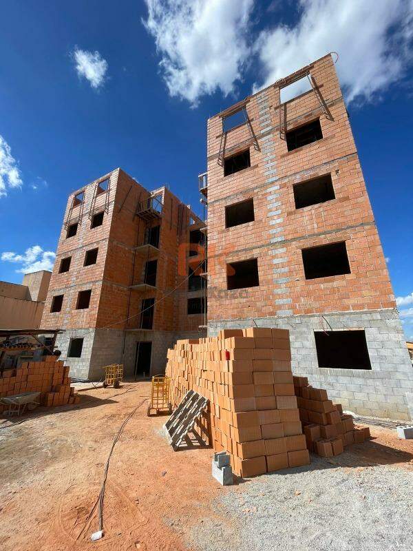Apartamento à venda no Parque XangriLá: 