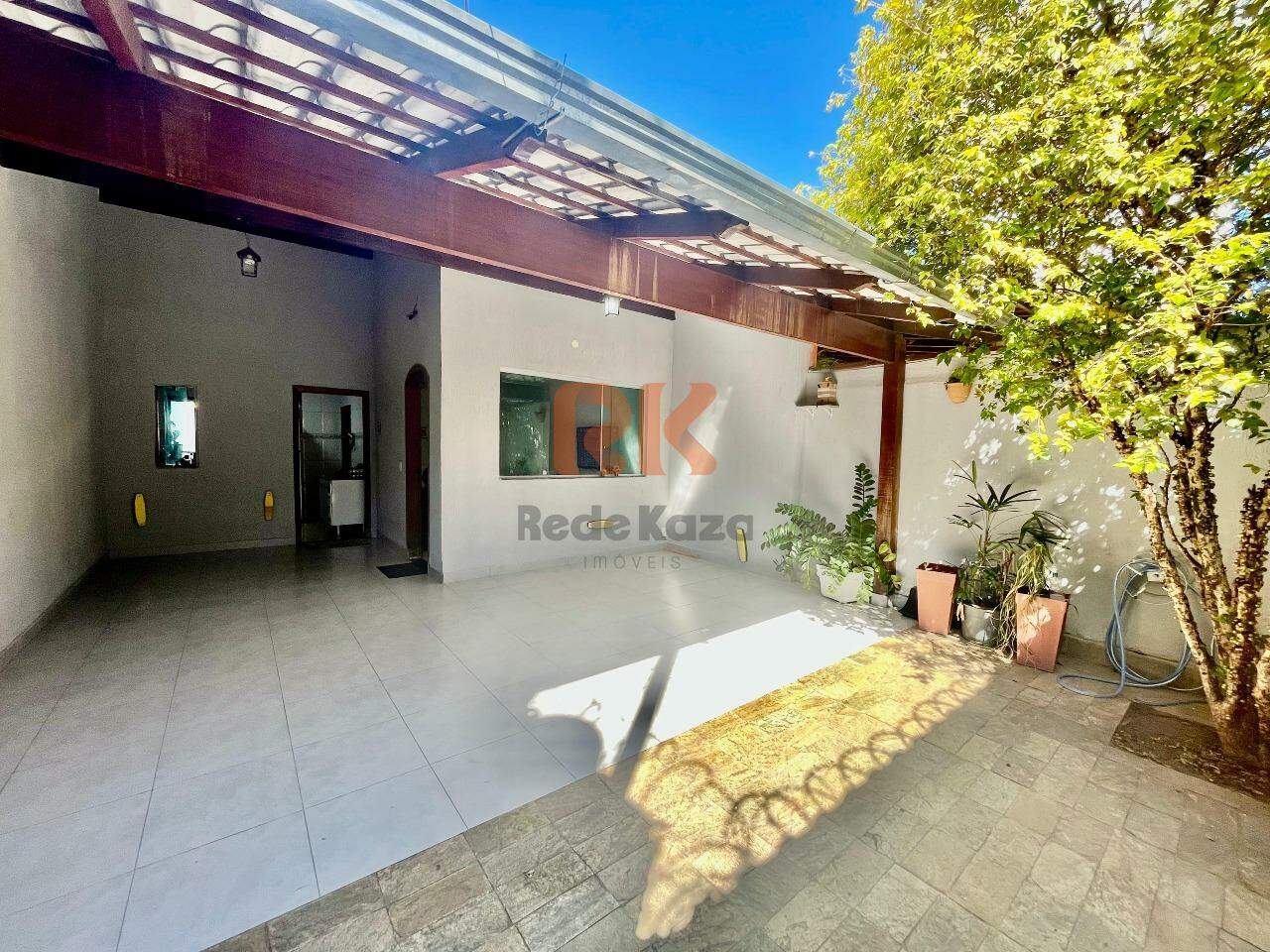Casa à venda no Planalto: 