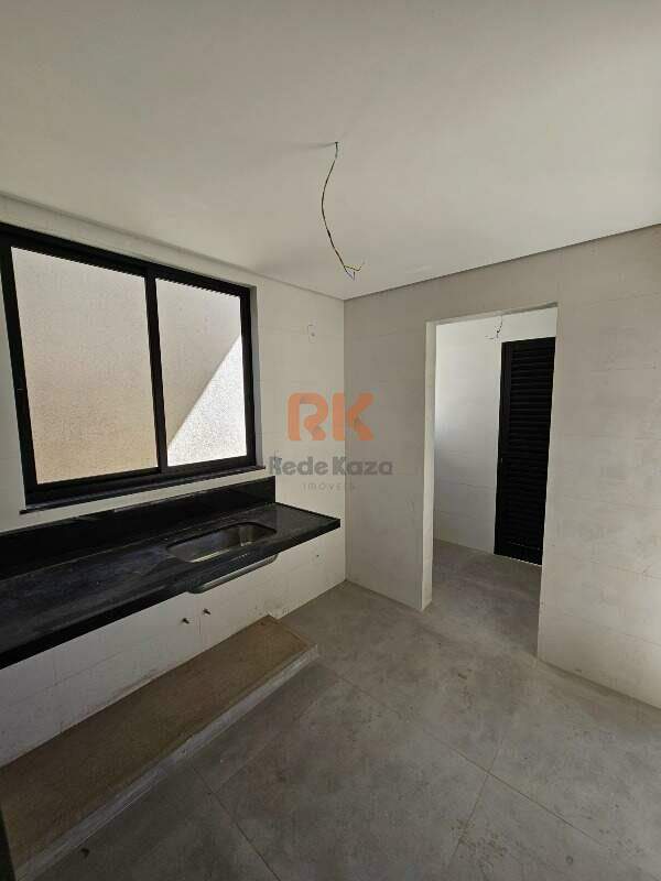 Casa em condomínio à venda no São Luiz: 
