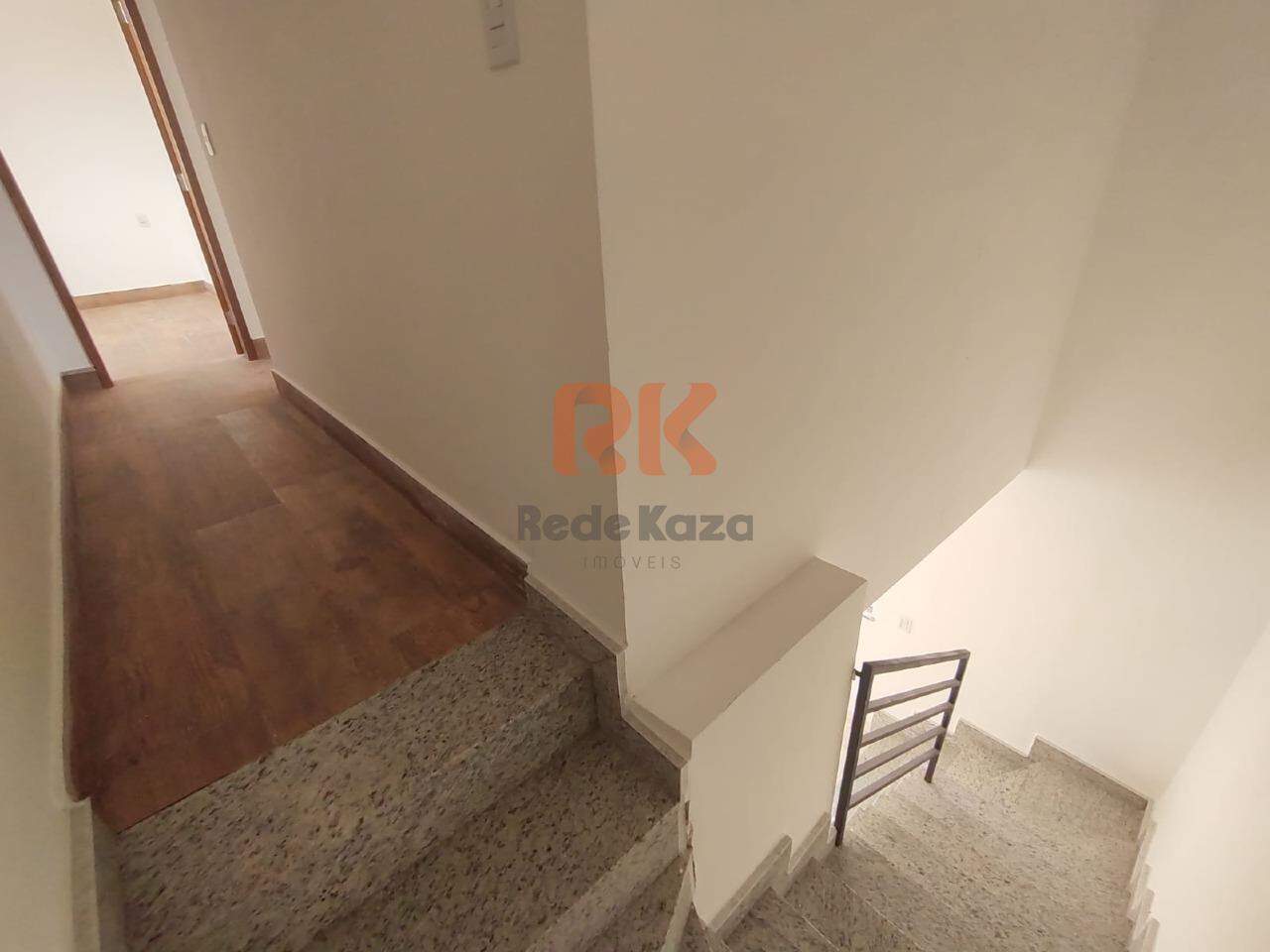 Casa em condomínio para aluguel no Trevo: 
