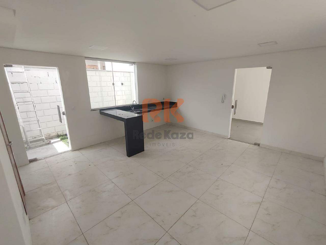 Casa em condomínio para aluguel no Trevo: 