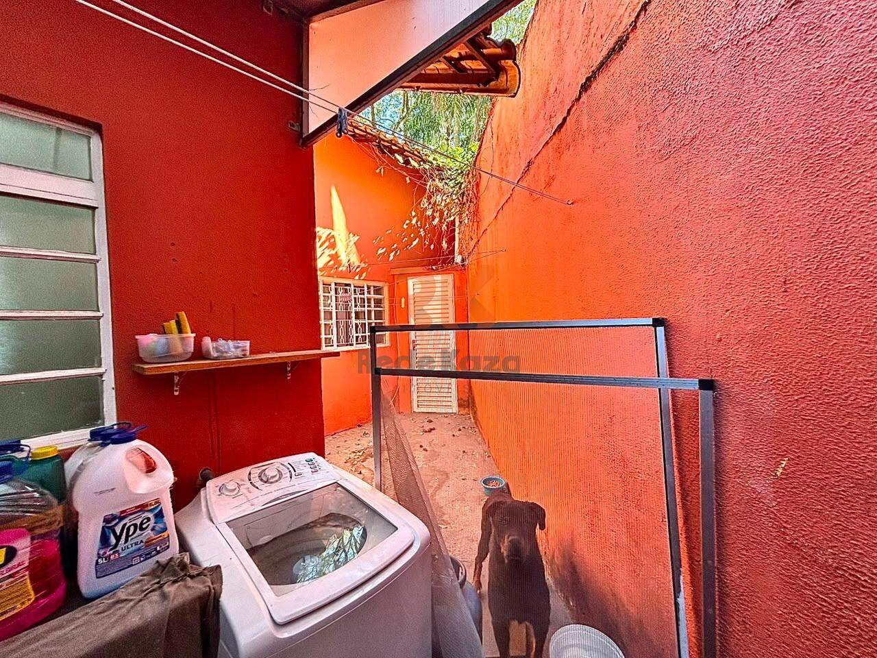 Casa à venda no Santa Amélia: 