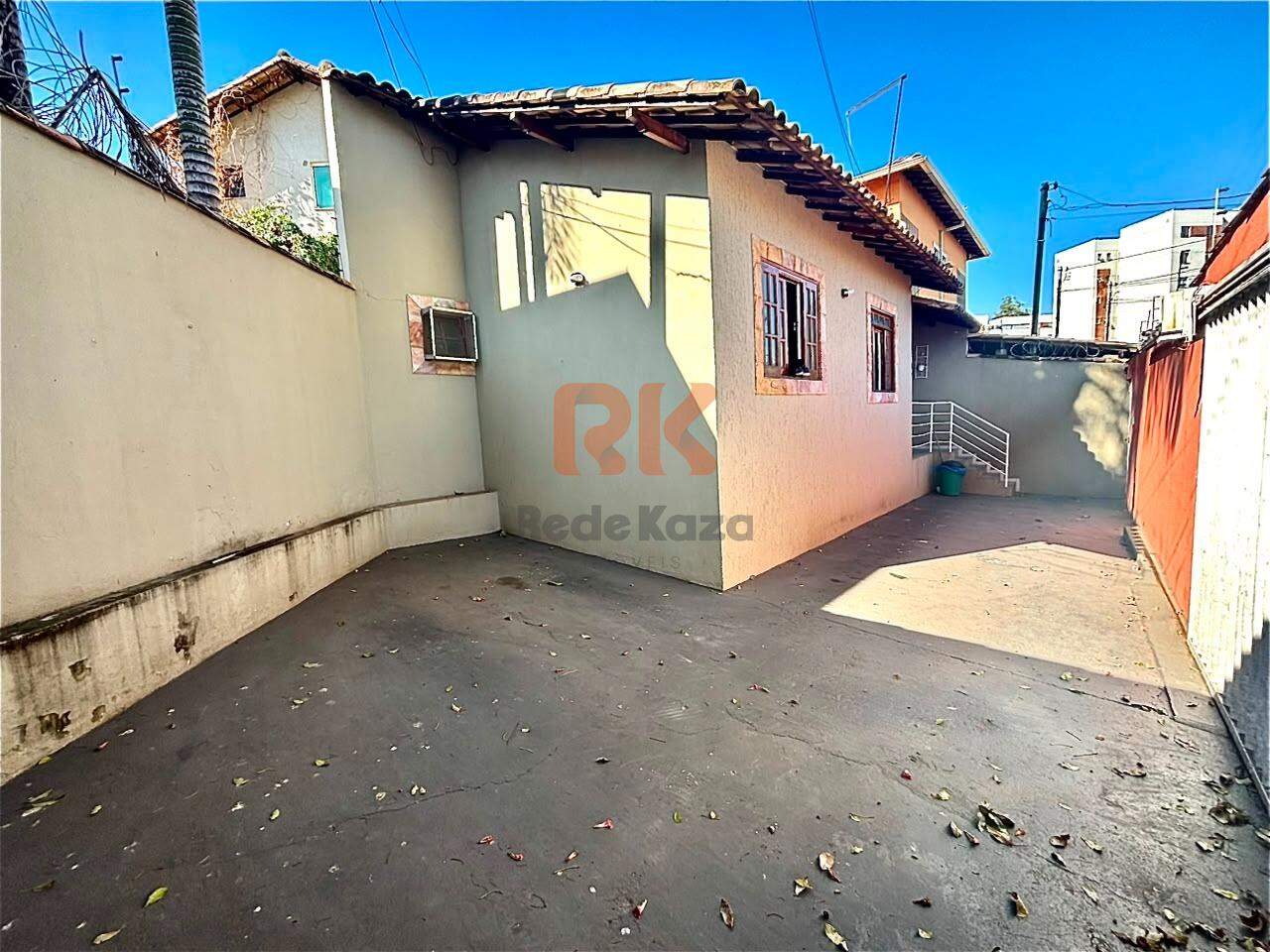 Casa à venda no Santa Amélia: 
