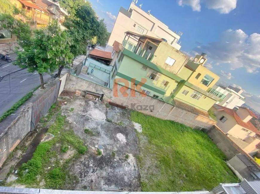 Lote à venda no Dona Clara: 
