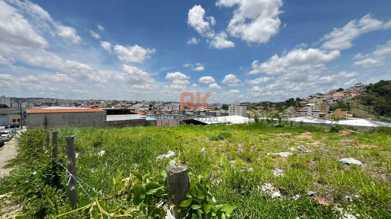 Lote Comercial à venda no Arvoredo 2ª Seção: 