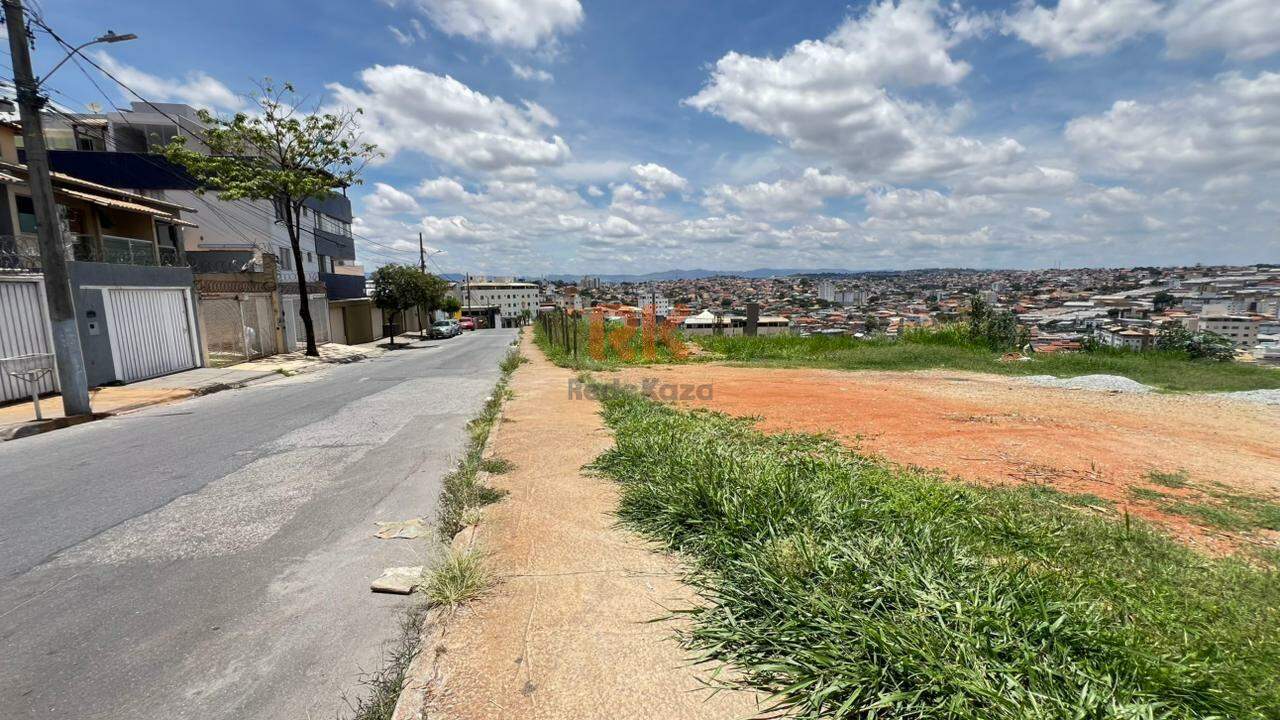 Lote Comercial à venda no Arvoredo 2ª Seção: 