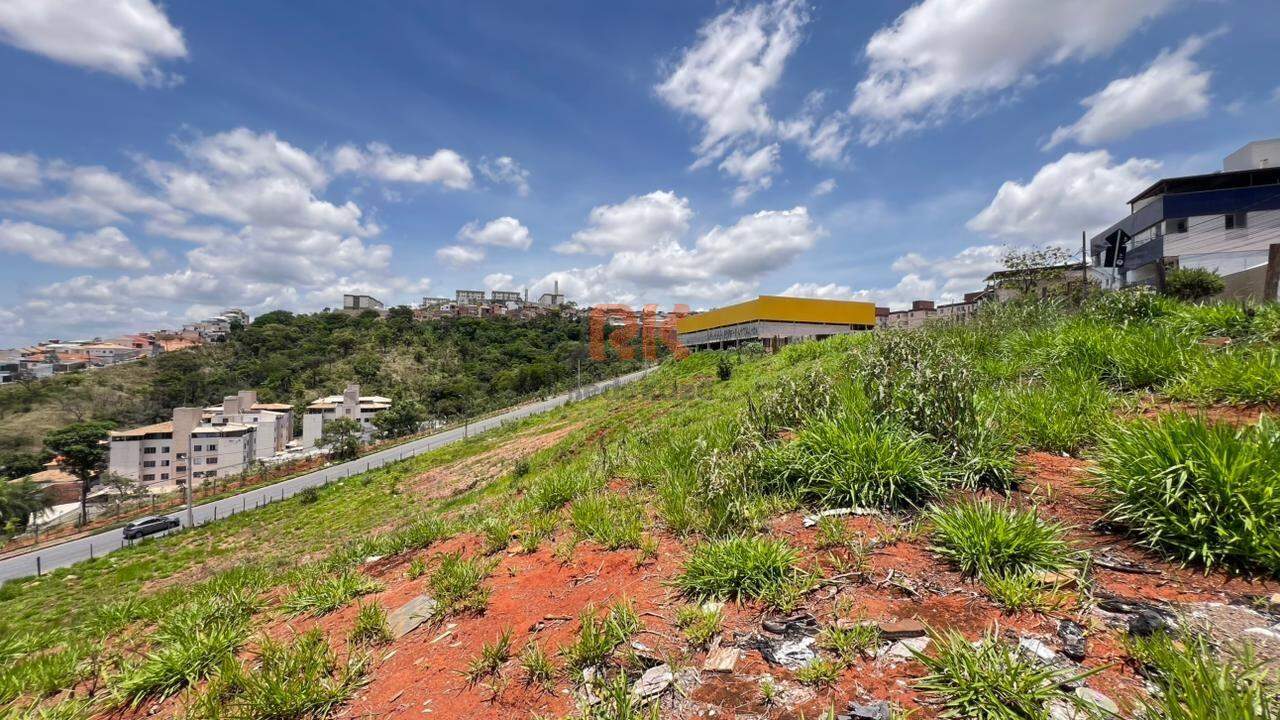Lote Comercial à venda no Arvoredo 2ª Seção: 