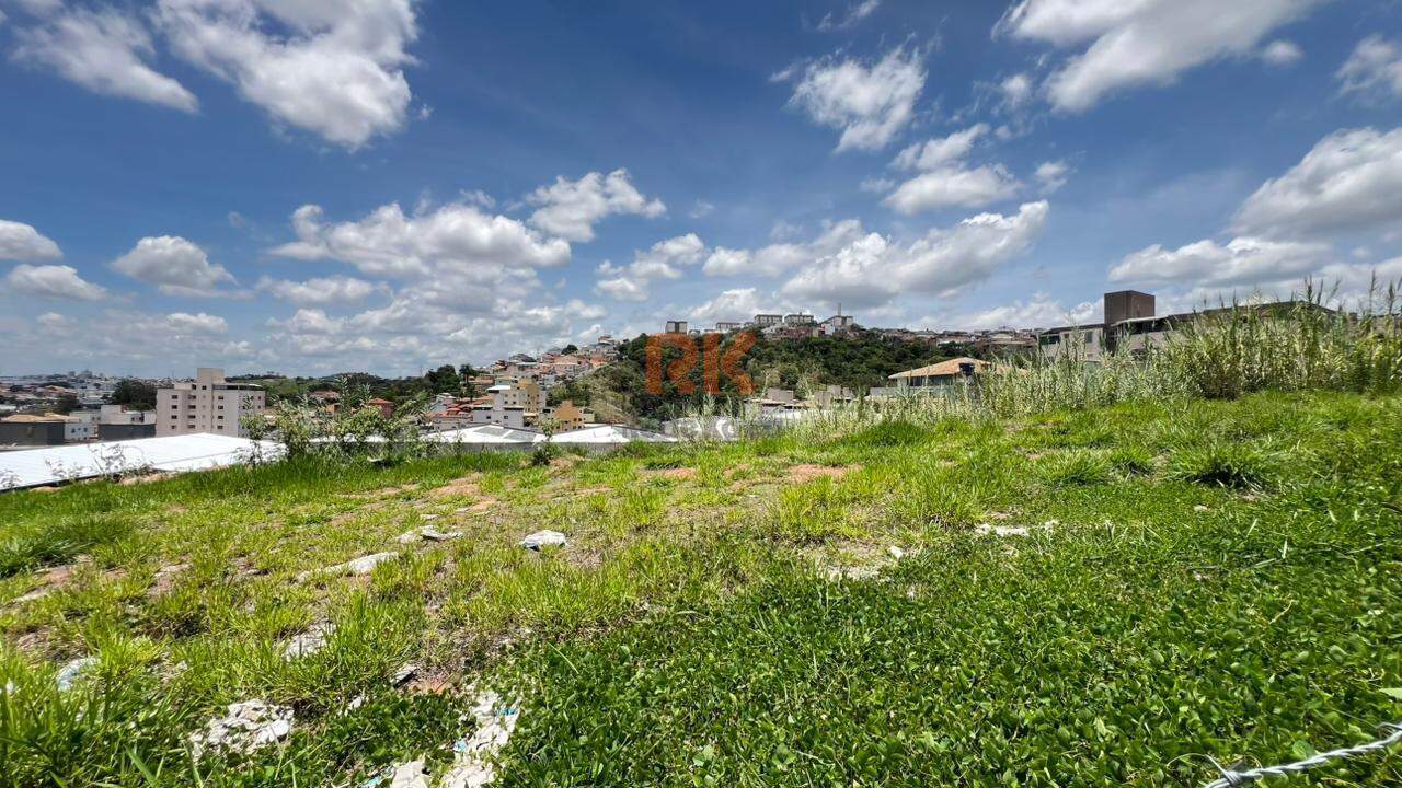 Lote Comercial à venda no Arvoredo 2ª Seção: 