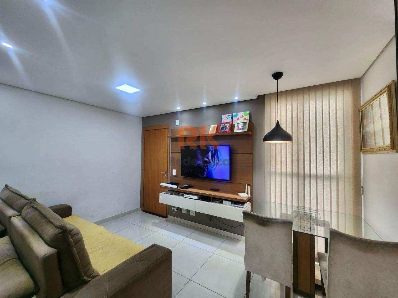 Apartamento para aluguel no Chácaras Reunidas Santa Terezinha: 
