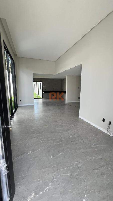 Casa à venda no Trevo: 