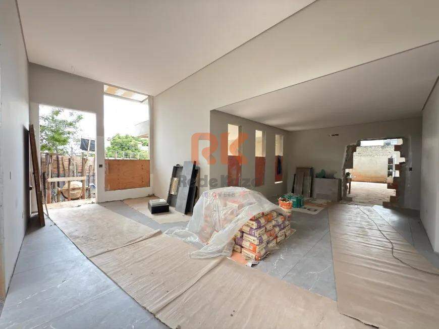 Casa à venda no Trevo: 