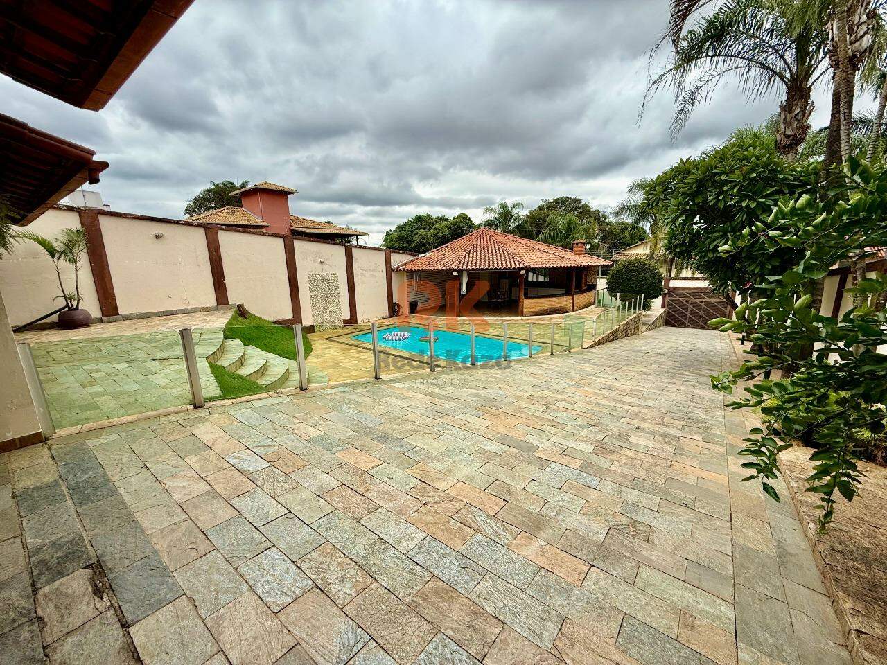 Casa à venda no Trevo: 